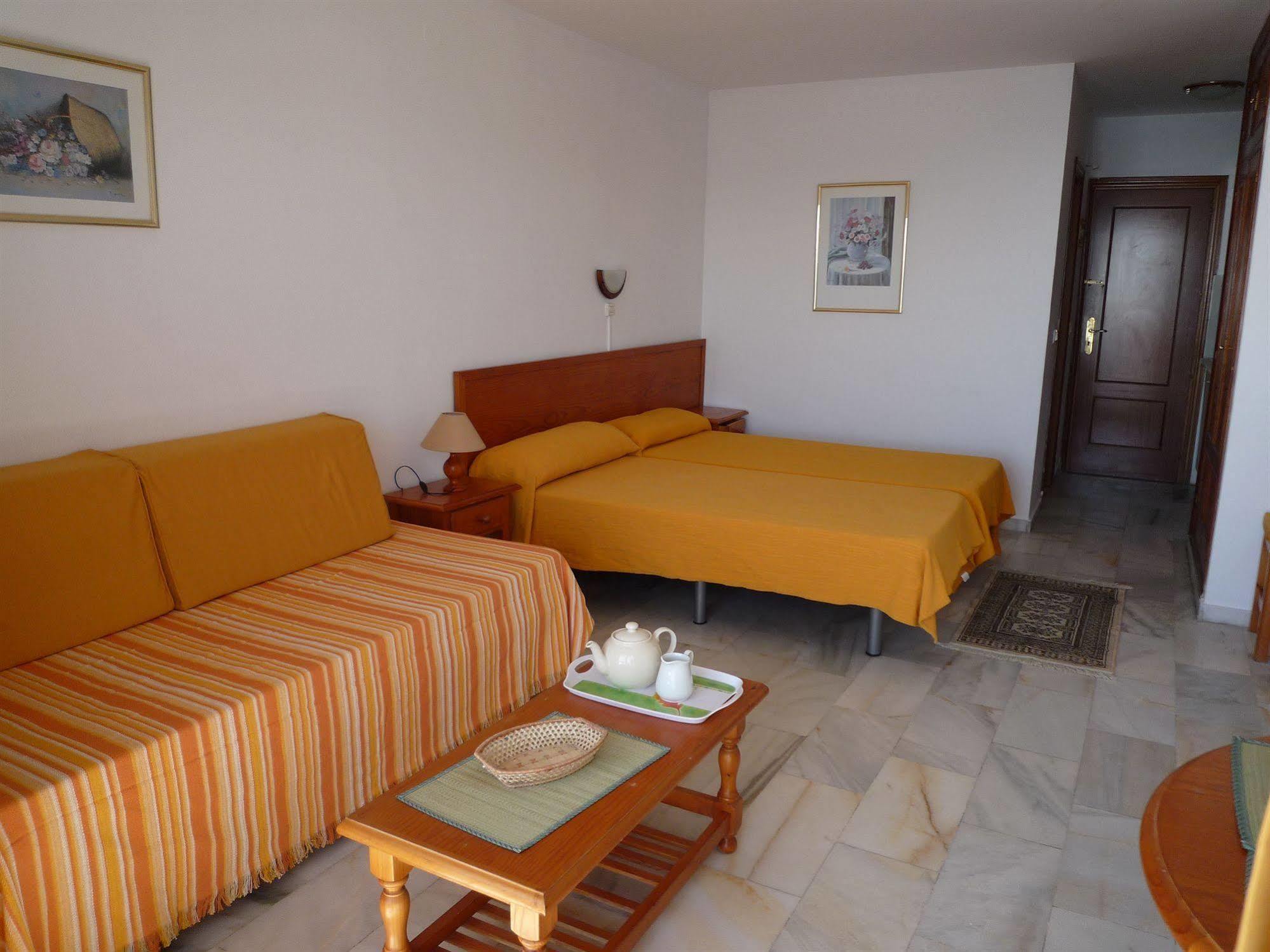 Sunny Beach Benalmadena Ngoại thất bức ảnh